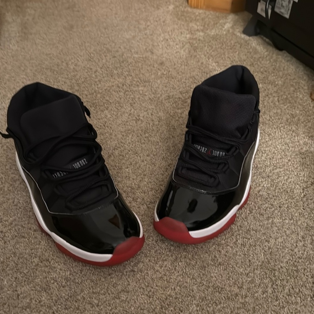Air Jordan 11s Retro Bred